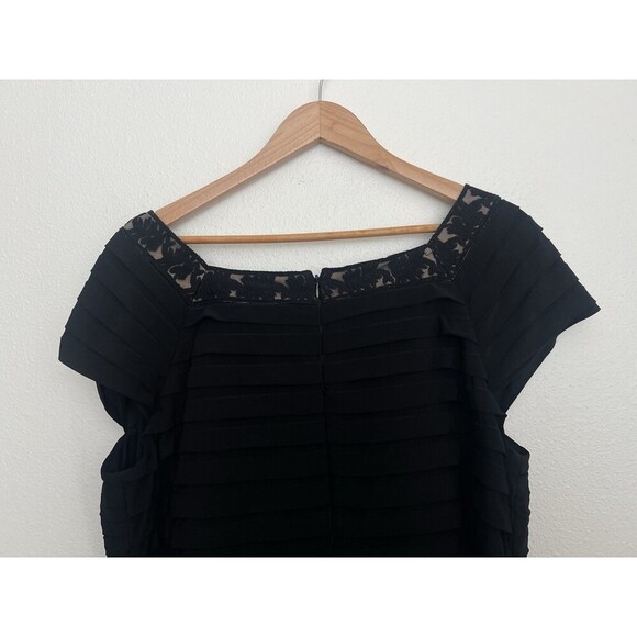 Adrianna Papell Black Dress Cap Sleeve Square Neck Flow Lace Party Stretch 18W - Picture 5 of 8